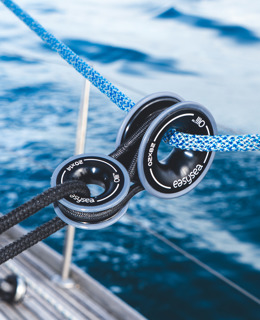 Tauwerkzubehör & Schäkel.jpg